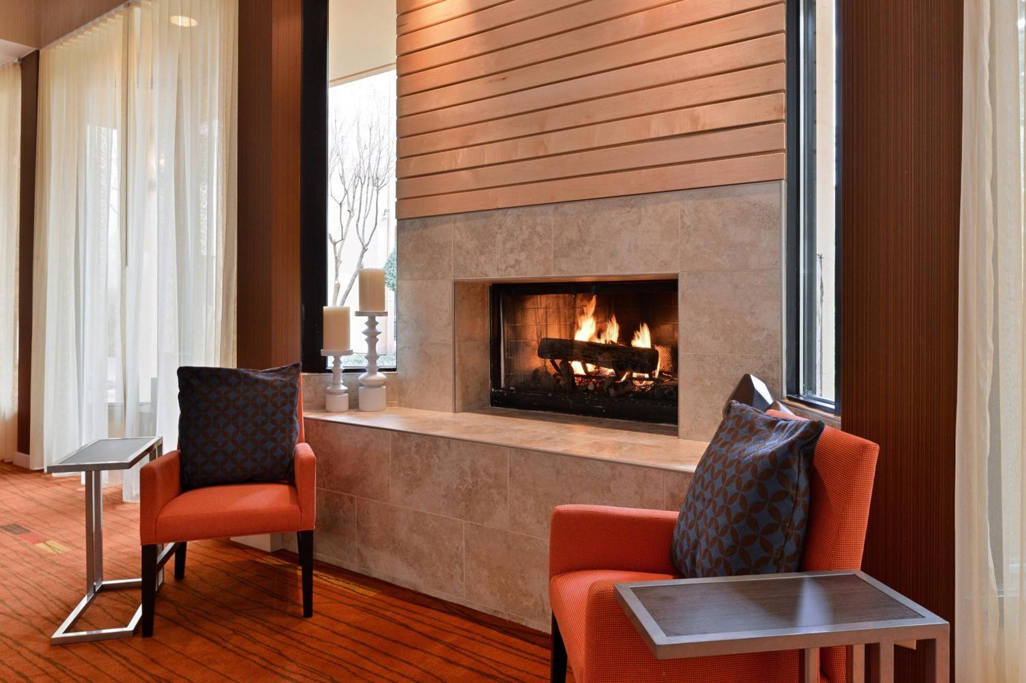 Courtyard By Marriott Dallas Northwest Eksteriør billede