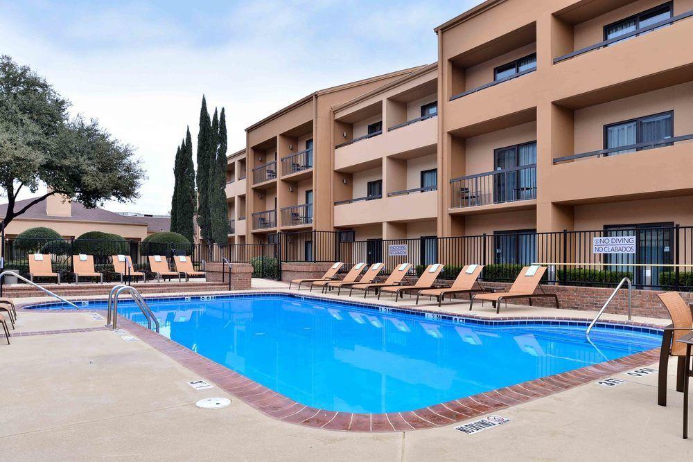Courtyard By Marriott Dallas Northwest Eksteriør billede